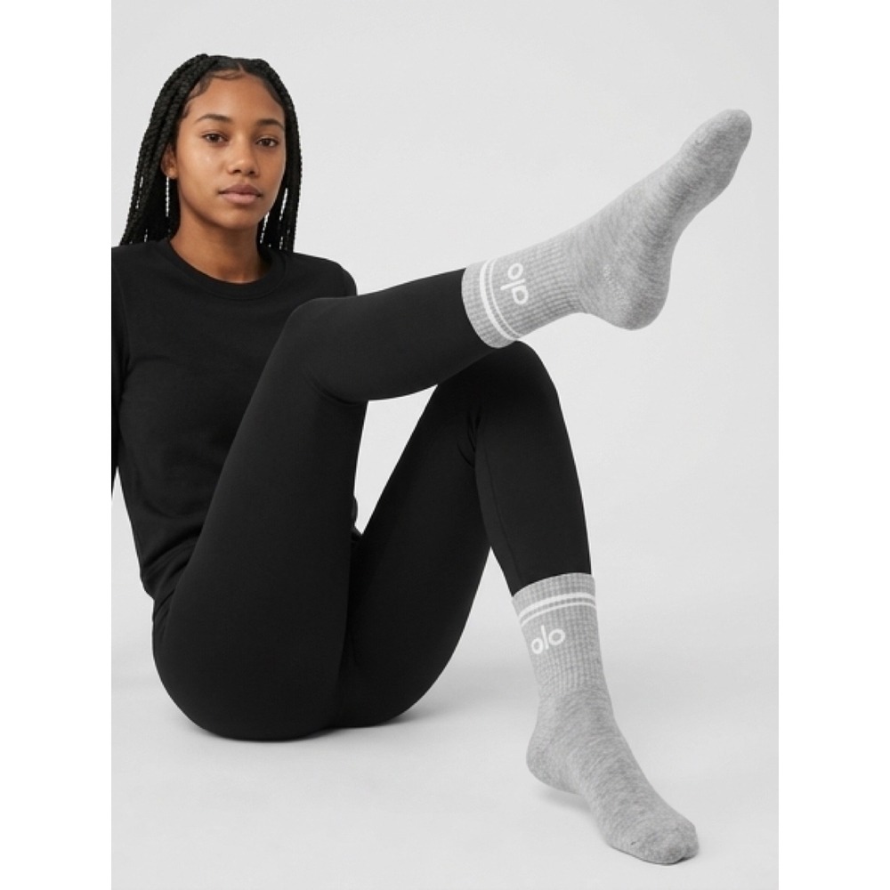Alo Unisex Half Crew Sock / NWT / Still in Bag! / Size M